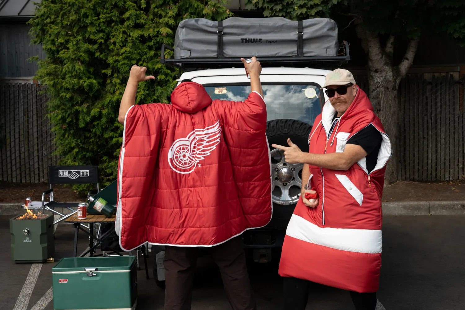 Poler Ponchos>Detroit Red Wings Poncho Redwings