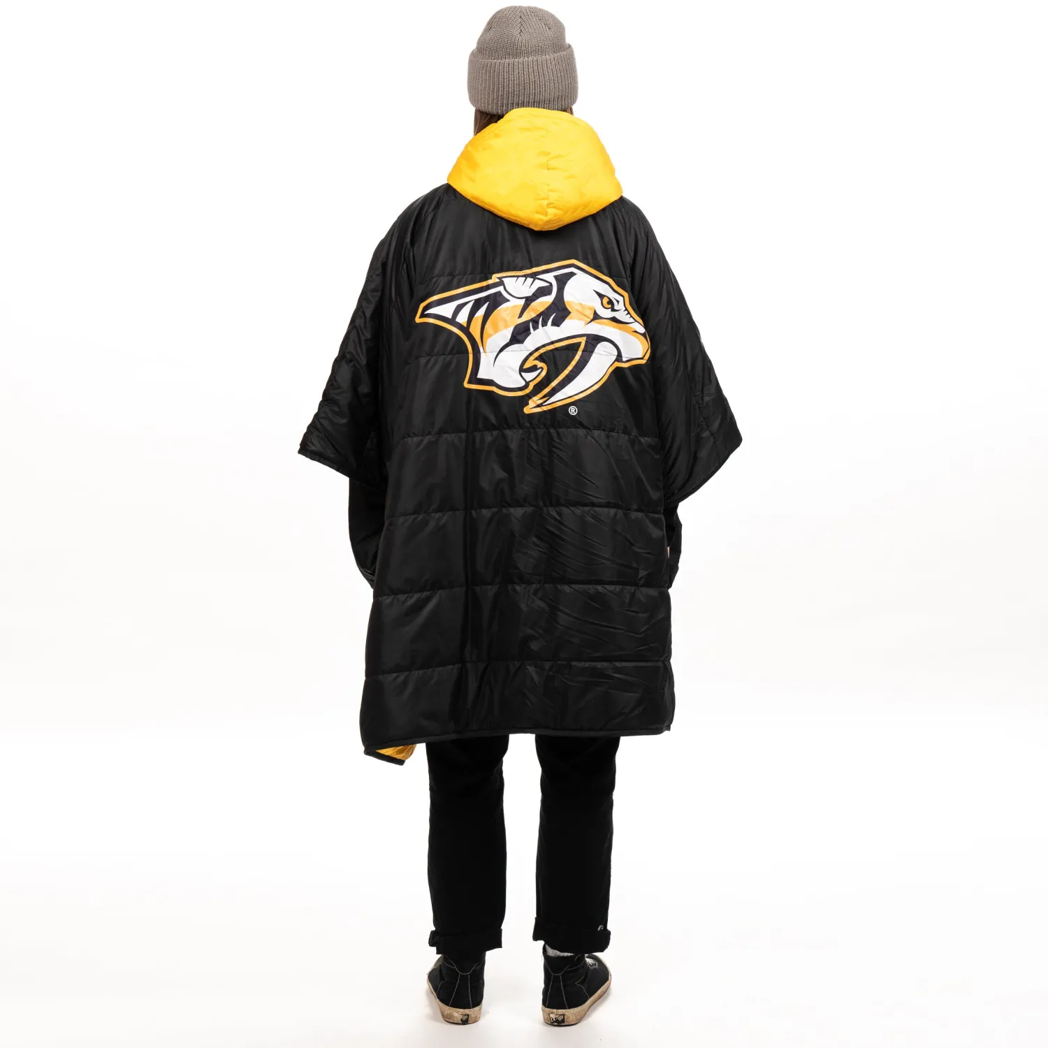 Poler Nhl>Nashville Predators Poncho Assorted Colors