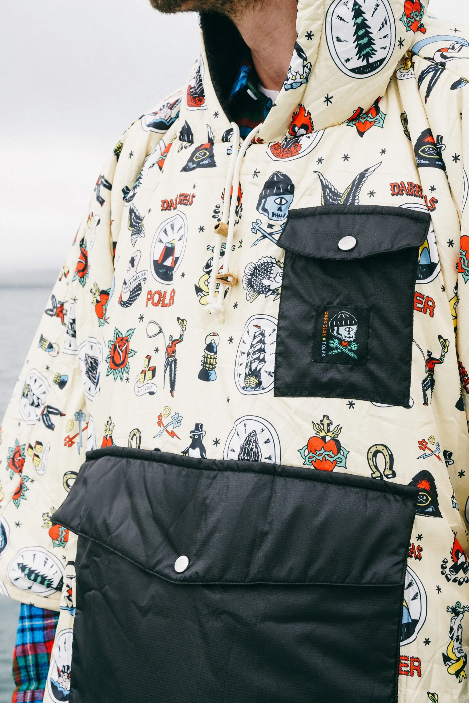 Poler Ponchos>Poncho Dark Seas